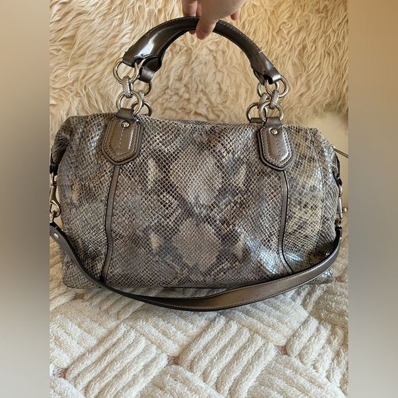 COACH Snakeskin Bag - Picture 2 of 13